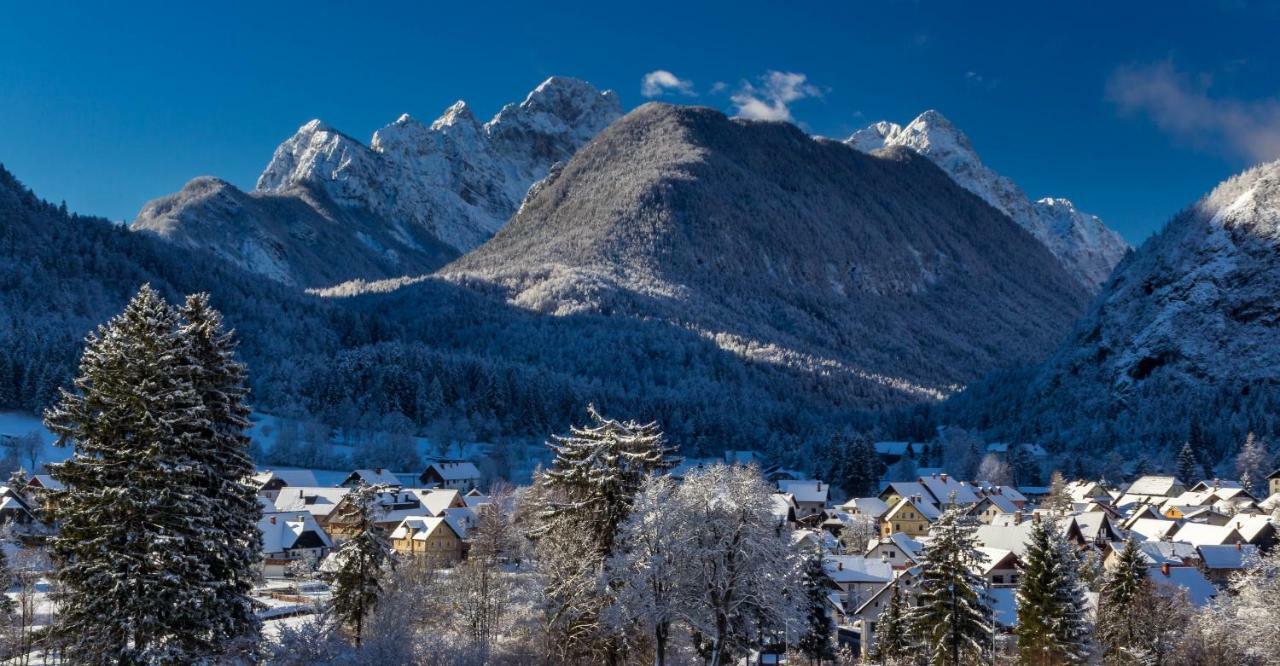 Mountain View Glamping Villa Dovje Dış mekan fotoğraf